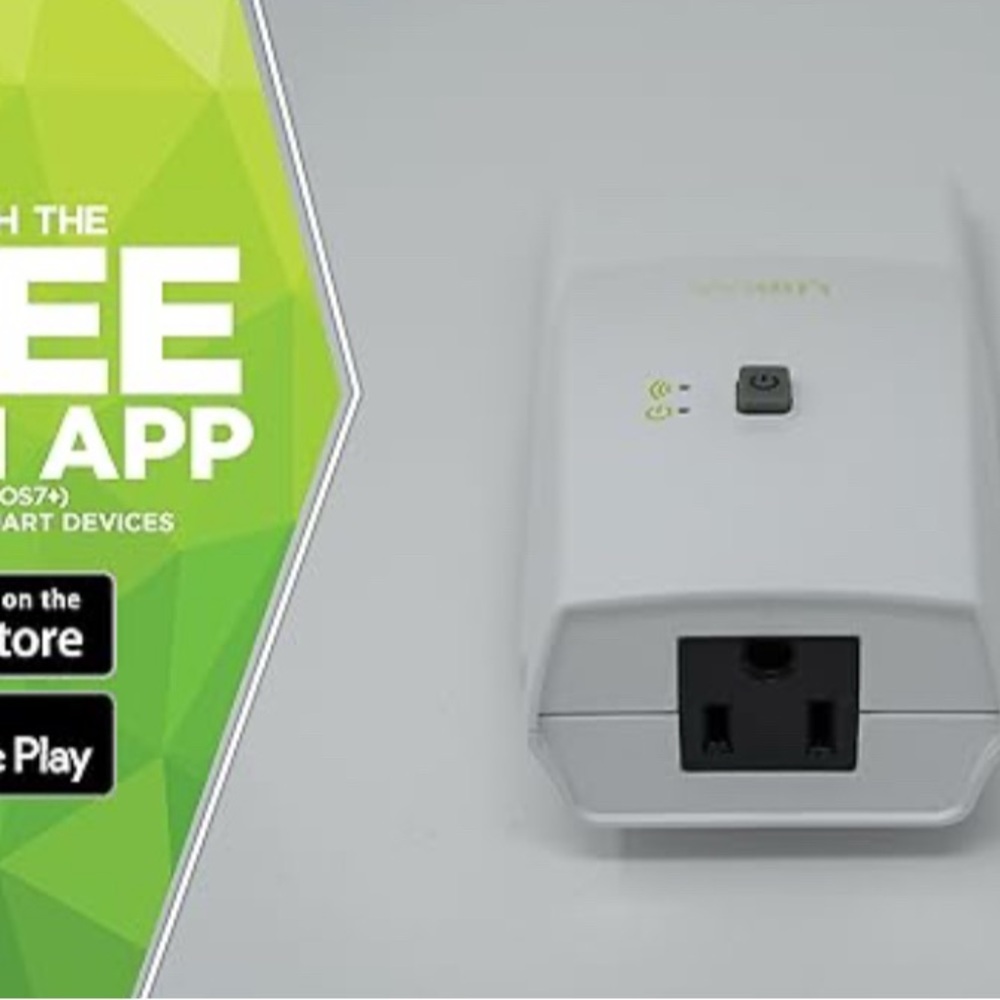 White Smart Plug - Picture 6 of 9